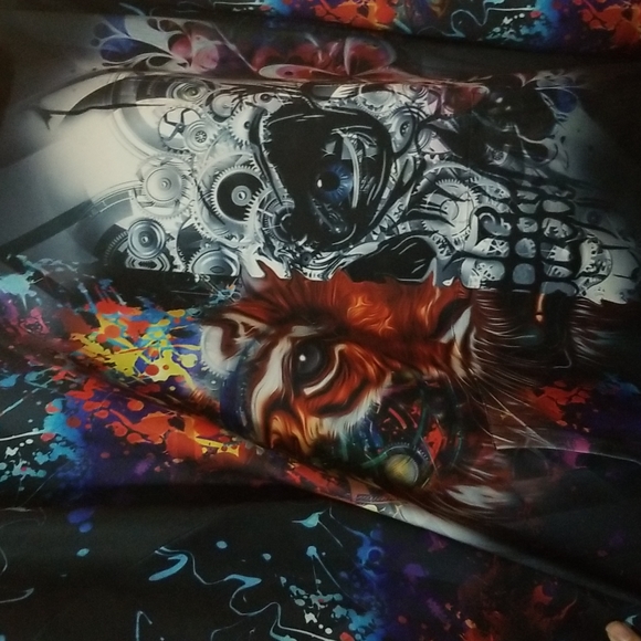SBC Limited Edition Lion Skull Abstract Hoodie - Picture 6 of 11